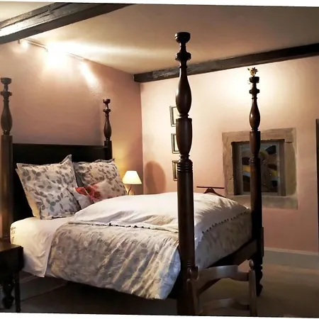 Bed & Breakfast Familiale Au Prieure Avec Acces Parc Et Grandes - Fr-1-589-736 Aydoilles