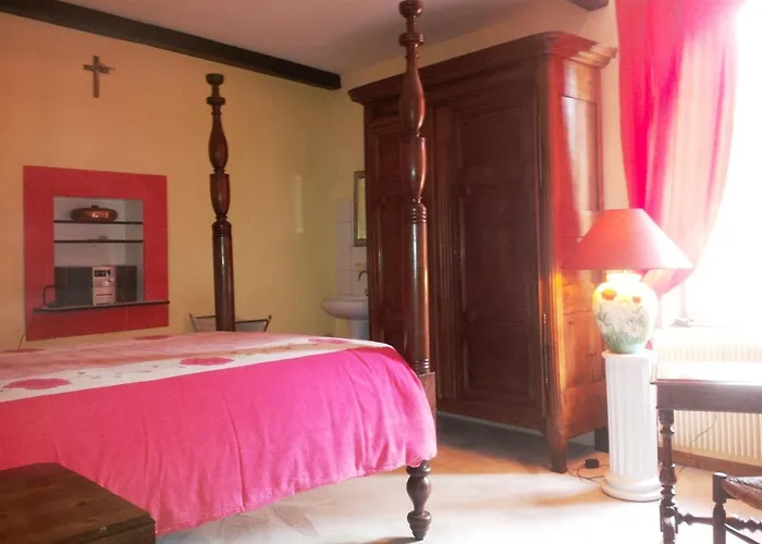 Bed & Breakfast Familiale Au Prieure Avec Acces Parc Et Grandes - Fr-1-589-736 3*