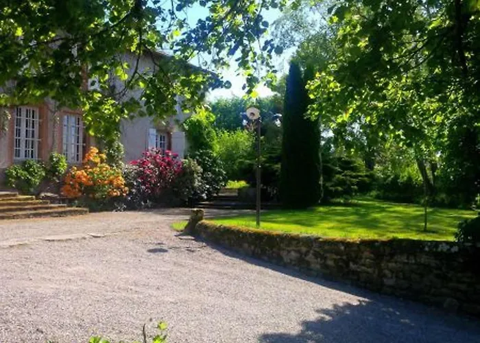 Bed & Breakfast Familiale Au Prieure Avec Acces Parc Et Grandes - Fr-1-589-736