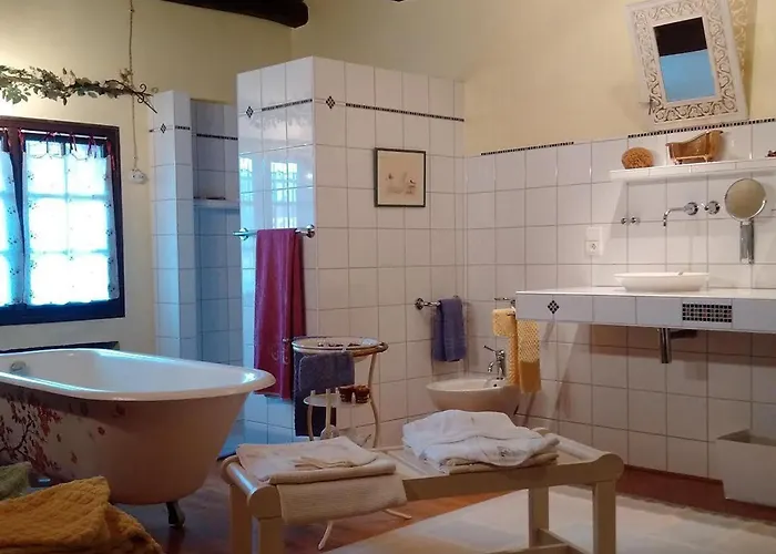 Familiale Au Prieure Avec Acces Parc Et Grandes - Fr-1-589-736